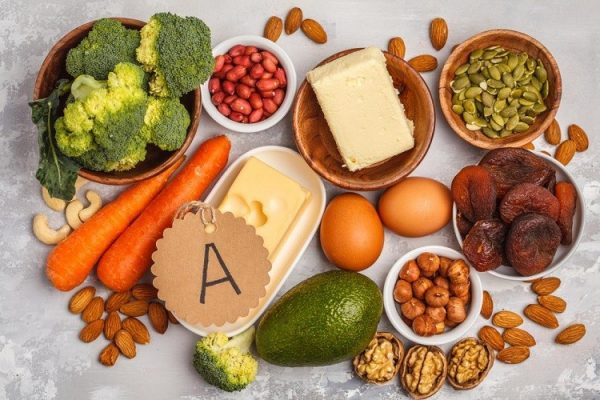 Cách bổ sung Vitamin A cho gà hiệu quả